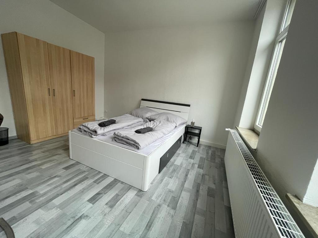 Schoene Einfache Ferienwohnung In Oldenburg Exterior foto